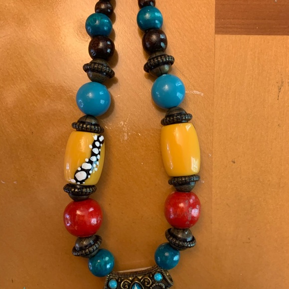 Hand painted beaded yellow and blue necklace. - Picture 3 of 4